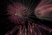 /album/fotogalerie-ohnostroje-fireworks/dsc4385-theatrum-pyroboli-a-pyroprodukt-de-labyrint-lidskych-zivotu-jpg/